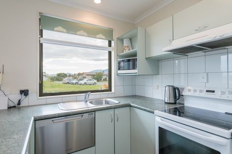 Photo of property in 38 The Drive, Richmond, 7020