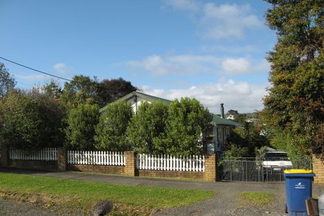 Photo of property in 62 Mcentee Road, Waitakere, Auckland, 0816