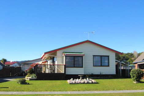 Photo of property in 133 Water Walk Road, Greymouth, 7805