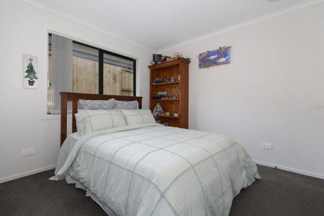 Photo of property in 11 Oyster Place, Omokoroa, 3114