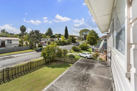 Photo of property in 21 Bentley Avenue, Glenfield, Auckland, 0629