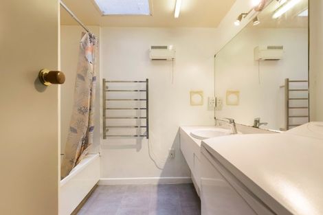 Photo of property in Alpine Meadows Apartments, 135g Fernhill Road, Fernhill, Queenstown, 9300