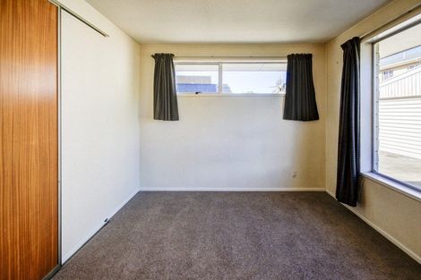 Photo of property in 19 Broadfell Avenue, Avonhead, Christchurch, 8042