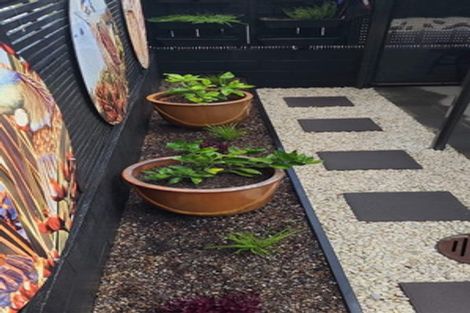 Photo of property in 1/60 Hepburn Road, Glendene, Auckland, 0602