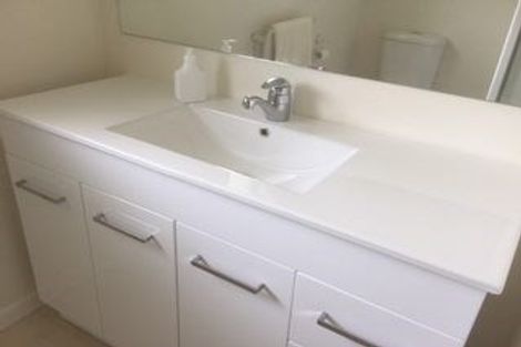 Photo of property in 6 Ipswich Place, Meadowbank, Auckland, 1072