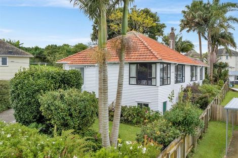 Photo of property in 14 Trent Road, Panmure, Auckland, 1072