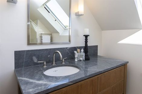 Photo of property in 15b Waiwetu Street, Fendalton, Christchurch, 8052