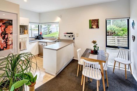 Photo of property in 2 Pilot Lane, Whitby, Porirua, 5024