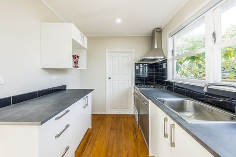 Photo of property in 1/13 Blanes Road, Weymouth, Auckland, 2103