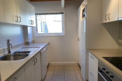 Photo of property in 28 Cottleville Terrace, Thorndon, Wellington, 6011