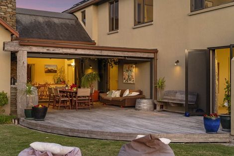Photo of property in 38 Sovereign Drive, Papamoa Beach, Papamoa, 3118