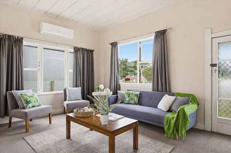 Photo of property in 255 Lytton Road, Elgin, Gisborne, 4010