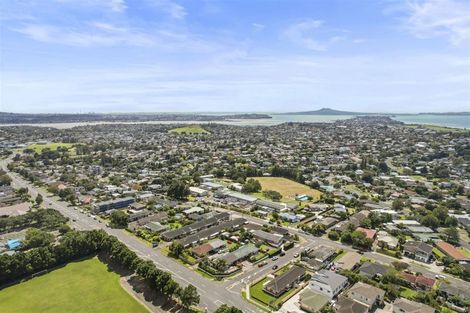 Photo of property in 2/1 The Link, Howick, Auckland, 2010