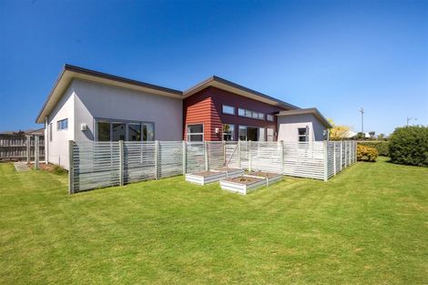 Photo of property in 7 Sovereign Boulevard, Kaiapoi, 7630