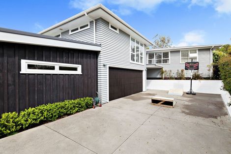 Photo of property in 2 Allen Road, Mount Wellington, Auckland, 1060