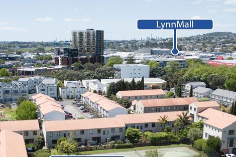 Photo of property in Tuscany Towers, 11/1 Ambrico Place, New Lynn, Auckland, 0600
