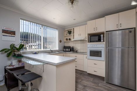 Photo of property in 83 Hazlett Street, Clyde, 9330
