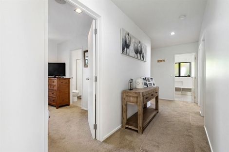 Photo of property in 16b Charmaine Road, Torbay, Auckland, 0630