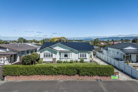 Photo of property in 58 Gordon Street, Dannevirke, 4930