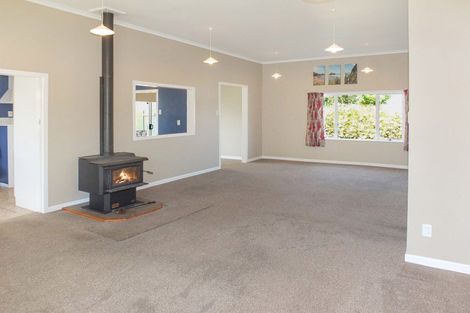 Photo of property in 67 Avenue Road, Foxton, 4814