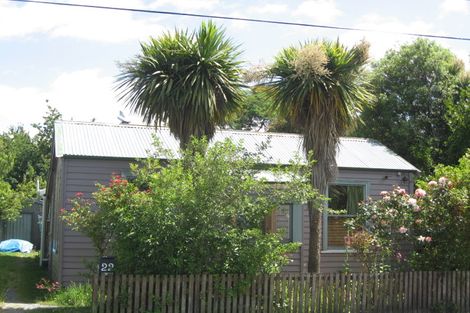 Photo of property in 22 Cheviot Street, Spreydon, Christchurch, 8024