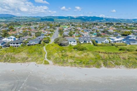 Photo of property in 159a Manly Street, Paraparaumu Beach, Paraparaumu, 5032