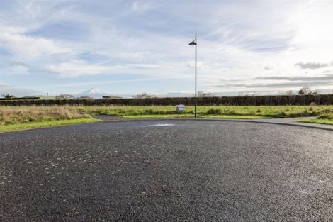 Photo of property in 15 Kia Marea Close, Hawera, 4610