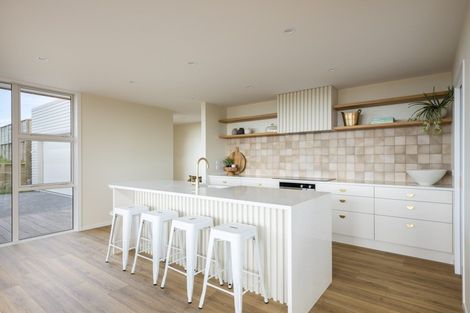 Photo of property in 9a Lemont Place, Westown, New Plymouth, 4310