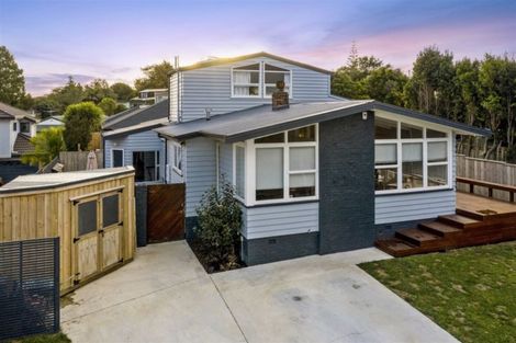 Photo of property in 3 Crompton Road, Massey, Auckland, 0614