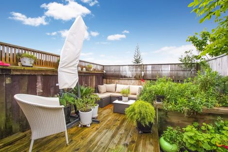 Photo of property in 1/153a Te Atatu Road, Te Atatu South, Auckland, 0610