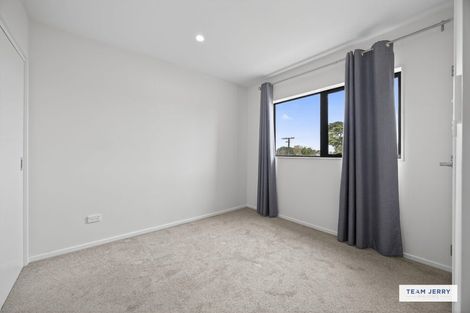 Photo of property in 15b William Avenue, Manurewa, Auckland, 2102