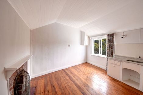 Photo of property in 50 Glen Road, Mornington, Dunedin, 9011