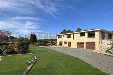 Photo of property in 106 Tutu Hill Road, Weston, Oamaru, 9491