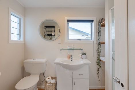 Photo of property in 19a Dunstan Street, Otaki, 5512