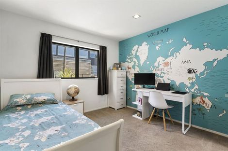 Photo of property in 16b Charmaine Road, Torbay, Auckland, 0630