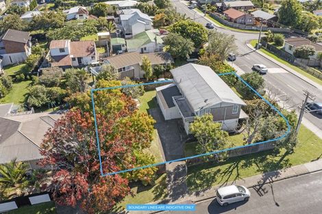 Photo of property in 222 Rangatira Road, Beach Haven, Auckland, 0626