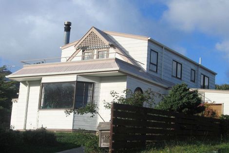 Photo of property in 12 Colorado Grove, Brooklyn, Wellington, 6021