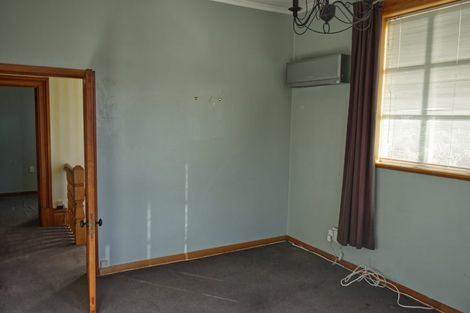 Photo of property in 15 Dee Street, Island Bay, Wellington, 6023