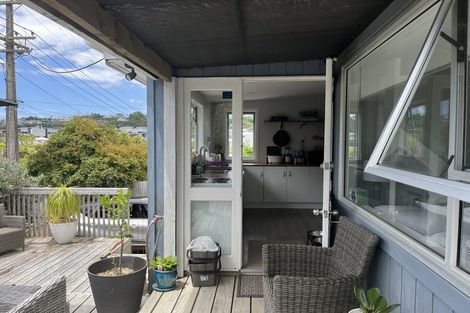 Photo of property in 13 Rata Road, Stanmore Bay, Whangaparaoa, 0932