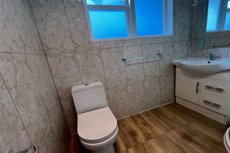 Photo of property in 381a Roscommon Road, Clendon Park, Auckland, 2103