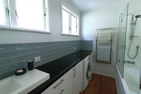 Photo of property in 8 Prospect Terrace, Johnsonville, Wellington, 6037