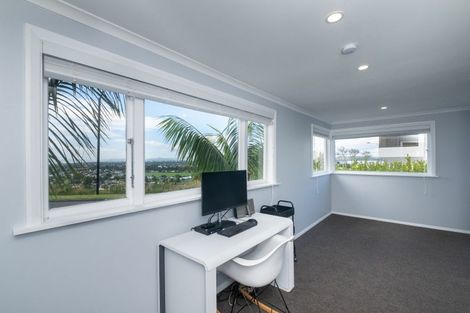 Photo of property in 52 Simla Terrace, Hospital Hill, Napier, 4110