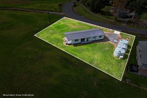 Photo of property in 1514 Run Road, Tapora, 0977