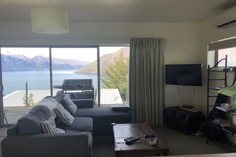 Photo of property in 129b Wynyard Crescent, Fernhill, Queenstown, 9300