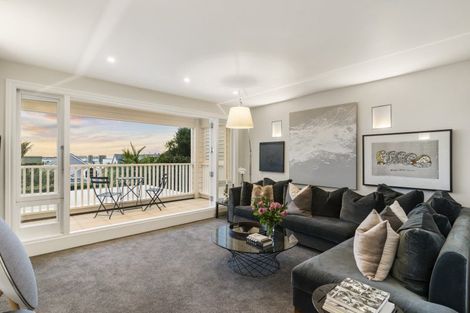 Photo of property in 41a Hackett Street, Saint Marys Bay, Auckland, 1011
