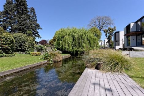 Photo of property in 142c Glandovey Road, Strowan, Christchurch, 8052