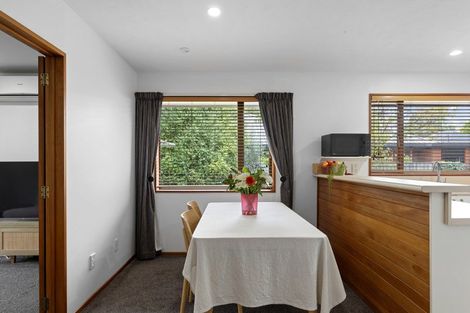 Photo of property in 2/37 Jennifer Street, Bryndwr, Christchurch, 8053