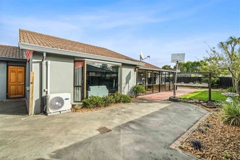 Photo of property in 14 Fernbrook Place, Mairehau, Christchurch, 8013