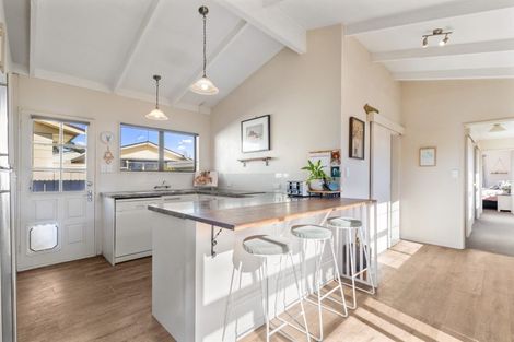 Photo of property in 1/184 Tahunanui Drive, Tahunanui, Nelson, 7011