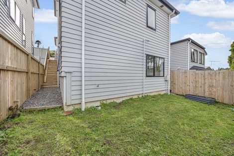 Photo of property in 13d Morton Avenue, Forrest Hill, Auckland, 0620